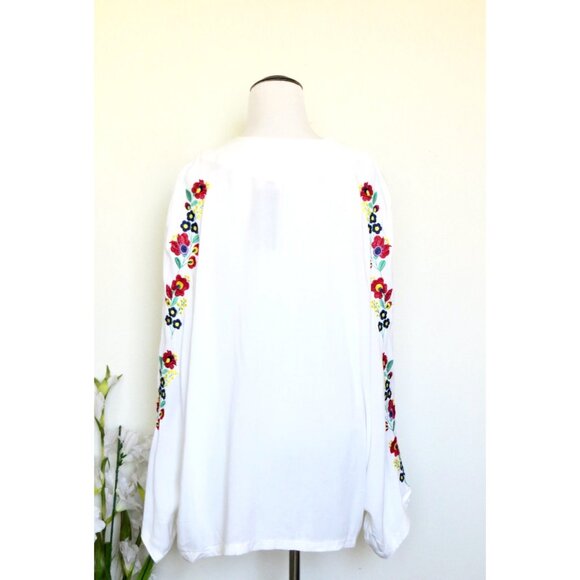 NEW! Nasty Gal Floral Embroidered Open Front Cardigan Kimono White SZ S, L - Picture 3 of 7
